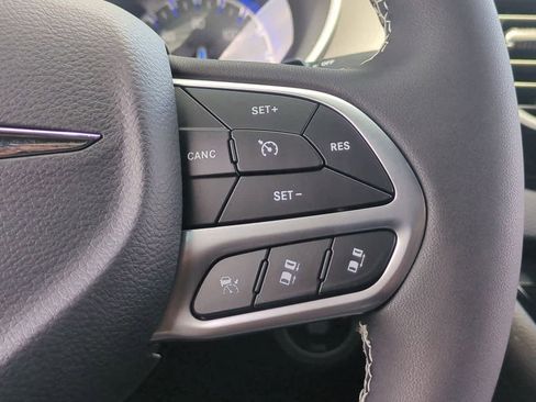 New 2026 Chrysler Voyager LX image 25