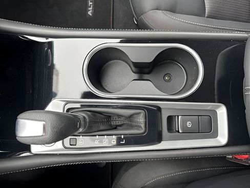 Used 2023 Nissan Altima 2.5 SV image 24