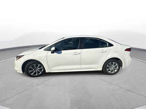 Used 2024 Toyota Corolla LE FWD image 9