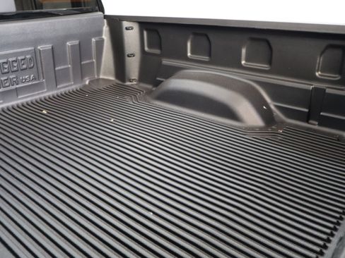 Used 2023 Chevrolet Silverado 3500 LT w/ Convenience Package image 27