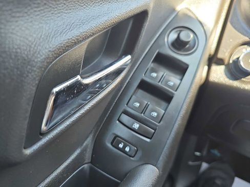 Used 2016 Chevrolet Trax LTZ image 35