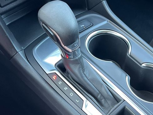 Used 2024 Chevrolet Equinox LT image 21