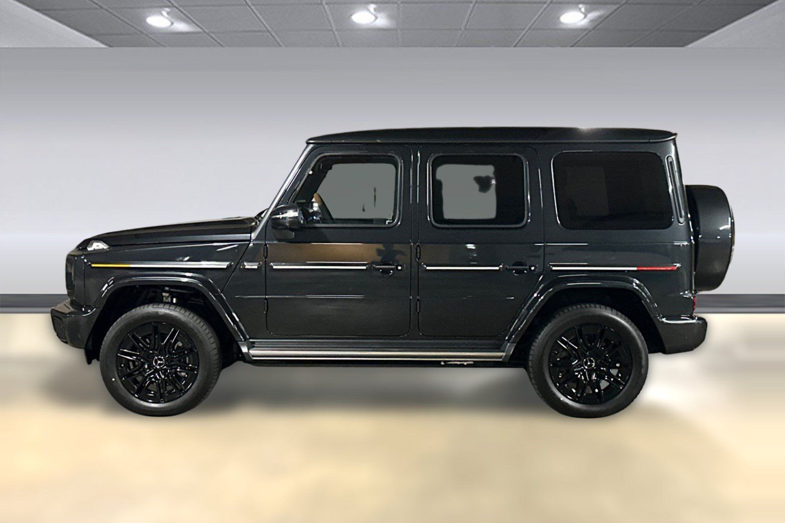 New 2026 Mercedes-Benz G 580 w/ EQ Technology image 2