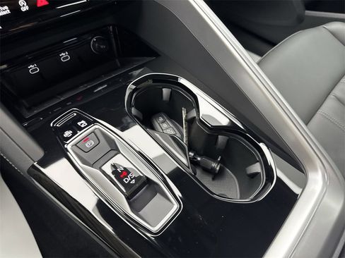 New 2025 Audi Q5 Premium image 20
