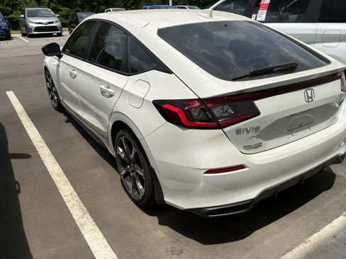 Used 2025 Honda Civic Sport Touring image 6