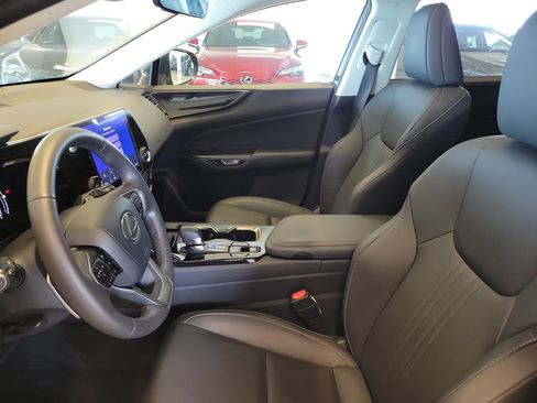 Used 2024 Lexus NX 250 FWD w/ Cold Area Package image 22