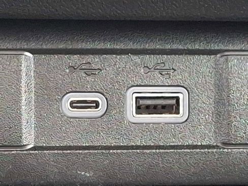 Used 2023 GMC Canyon AT4 w/ AT4 Premium Package image 24