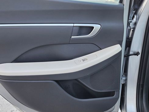 Used 2025 Hyundai Sonata SEL FWD image 22