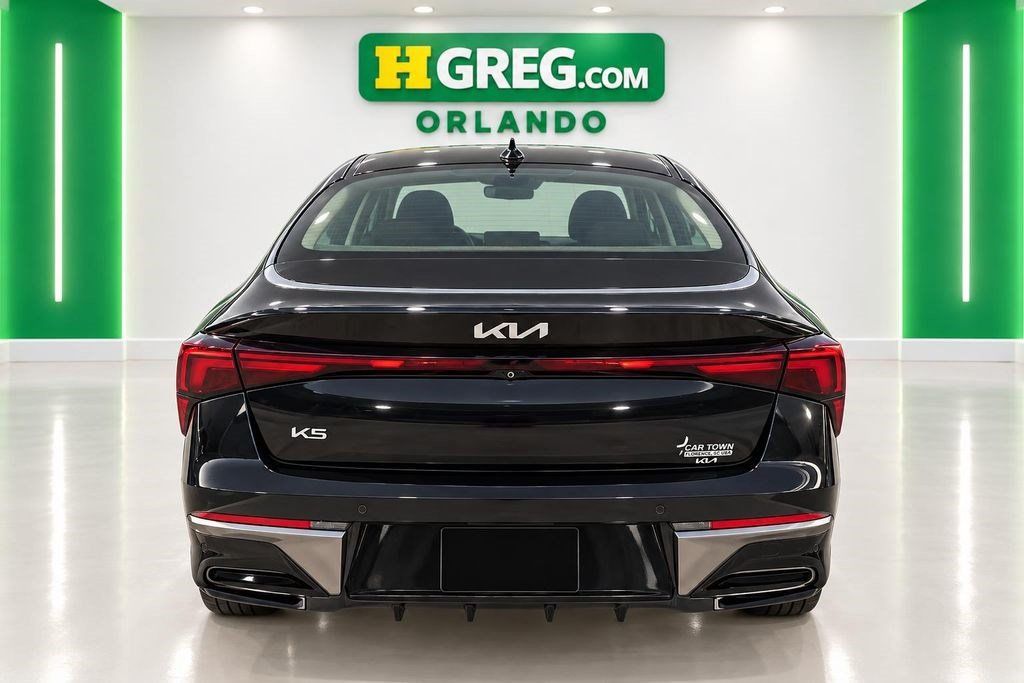Used 2025 Kia K5 LXS FWD image 8
