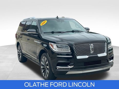 Used 2021 Lincoln Navigator Reserve AWD/4WD image 10