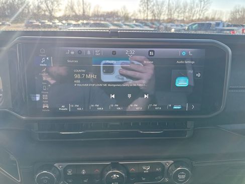 Used 2024 Jeep Wrangler Sahara w/ Technology Group image 15