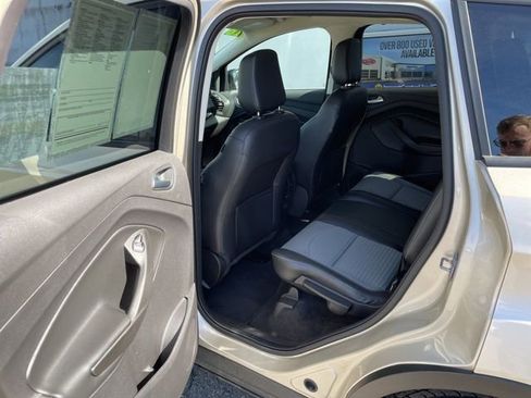 Used 2018 Ford Escape SE w/ SE Sport Appearance Package image 24