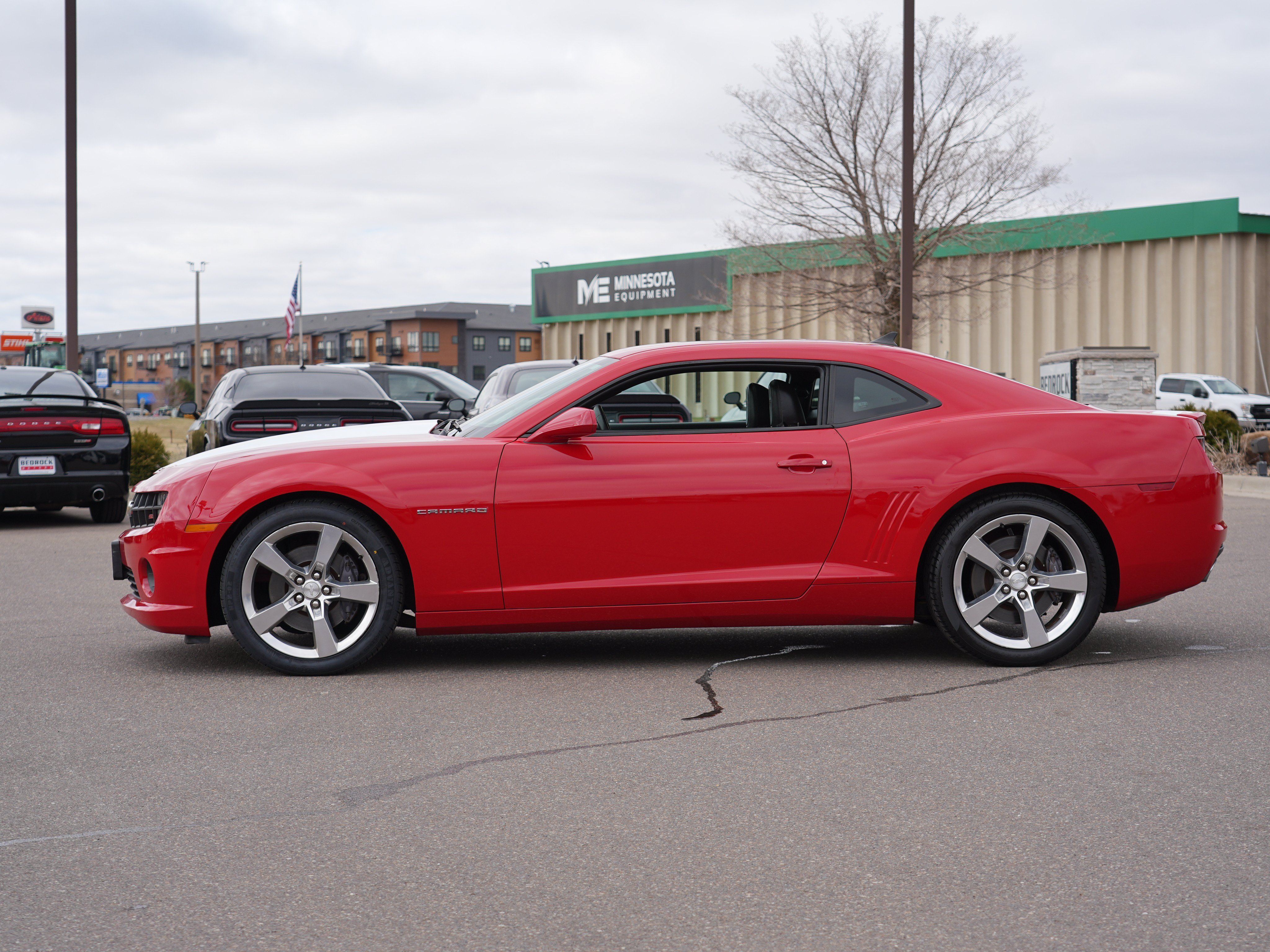Used 2011 Chevrolet Camaro SS w/ RS Package RWD image 6