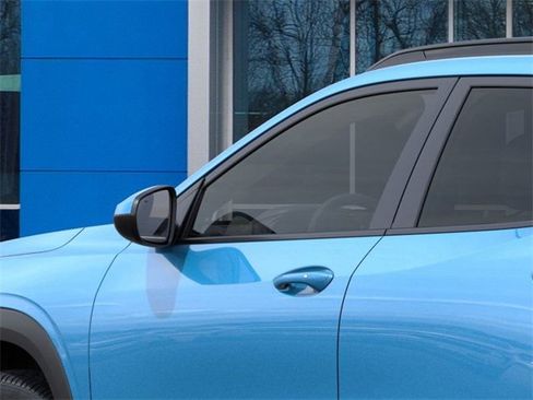 New 2026 Chevrolet Trax LT image 12