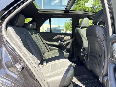 New 2025 Mercedes-Benz GLE 53 AMG 4MATIC image 17