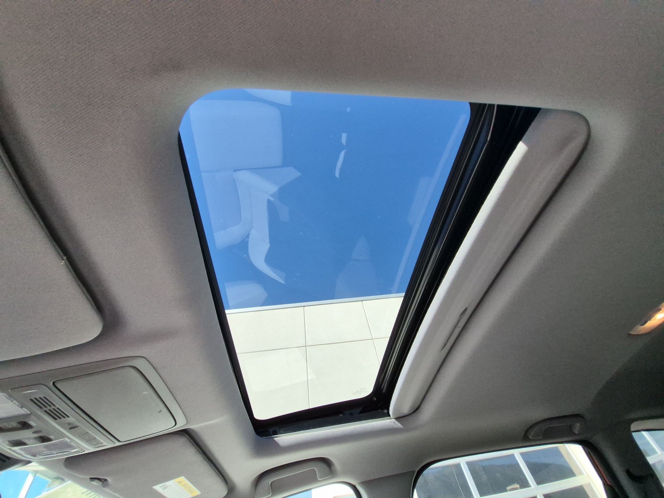 Certified 2022 Honda CR-V Touring image 18