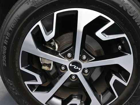 Used 2024 Kia Sportage EX image 43