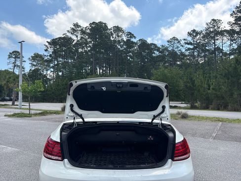 Used 2014 Mercedes-Benz E 550 Cabriolet image 26