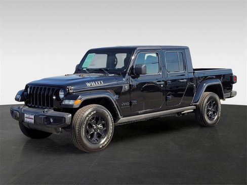 Used 2023 Jeep Gladiator Willys image 8
