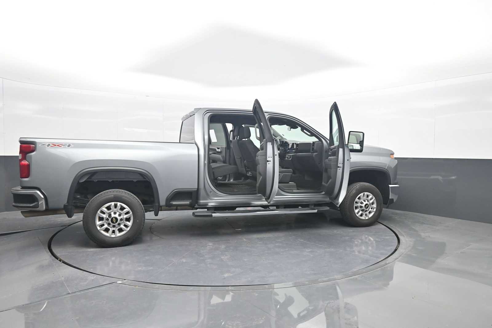 Used 2026 Chevrolet Silverado 2500 LT AWD/4WD image 50