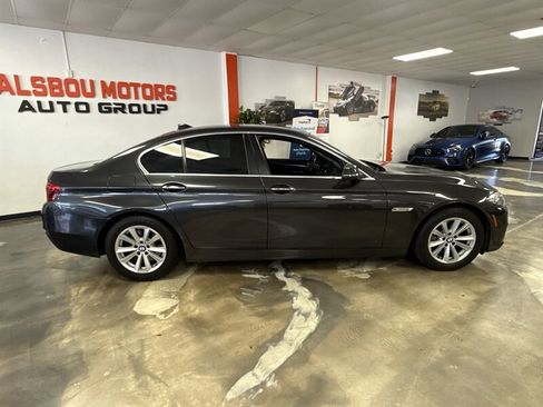 Used 2015 BMW 528i Sedan RWD image 3