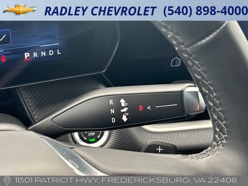 Certified 2025 Chevrolet Equinox LT AWD/4WD image 8