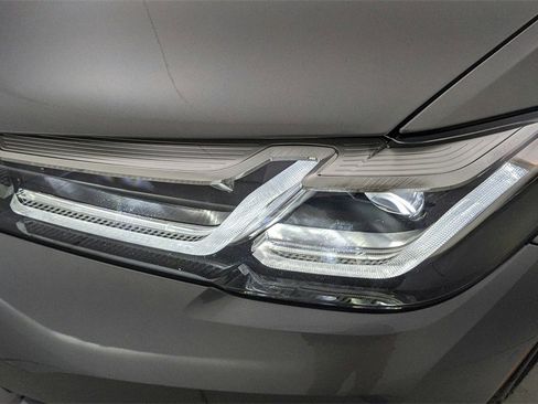 Used 2023 BMW 530e xDrive image 55