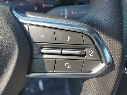 New 2026 Chevrolet Equinox EV LT image 27