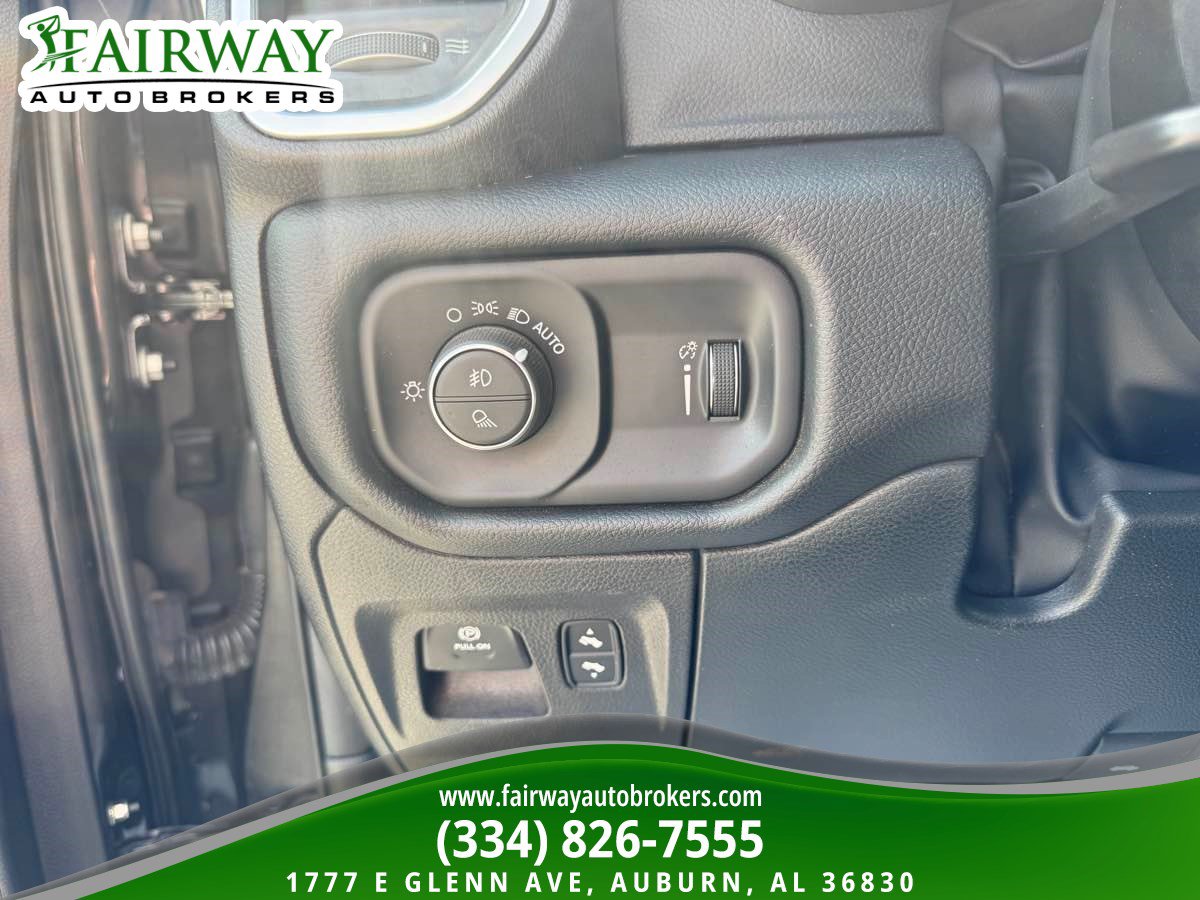Used 2022 RAM 1500 Big Horn AWD/4WD image 17