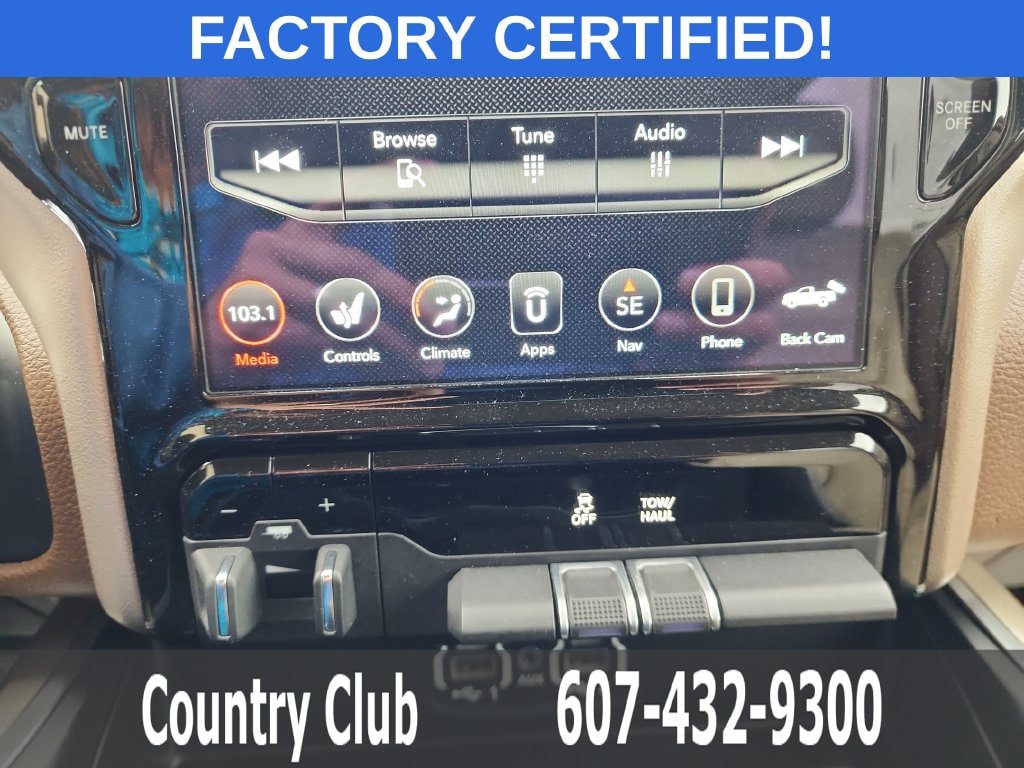 Used 2021 RAM 1500 Laramie AWD/4WD image 16