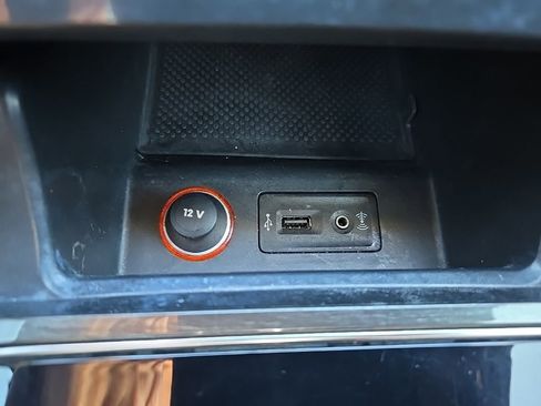 Used 2016 Volkswagen Passat 1.8T SE image 24