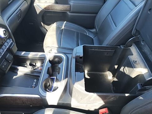 Used 2021 GMC Sierra 1500 Denali w/ Denali Ultimate Package AWD/4WD image 22