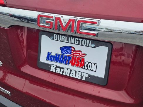Used 2017 GMC Acadia SLT AWD/4WD image 17