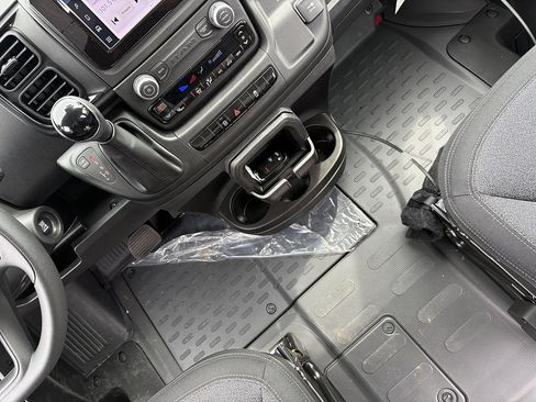 New 2025 RAM ProMaster 2500 FWD image 31