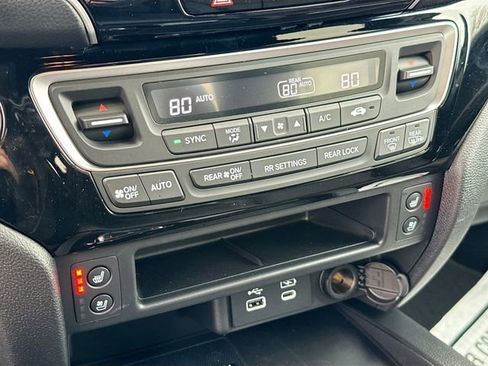 New 2026 Honda Ridgeline Black Edition image 17