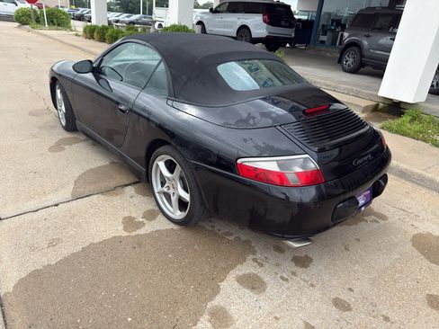 Used 2002 Porsche 911 Carrera RWD image 8
