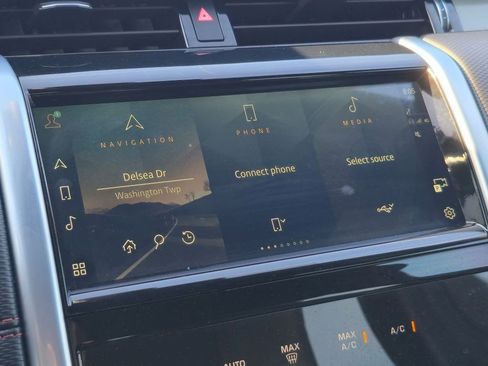 Used 2022 Land Rover Discovery Sport S R-Dynamic AWD/4WD image 24
