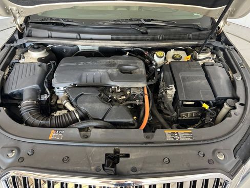 Used 2015 Buick LaCrosse FWD image 9