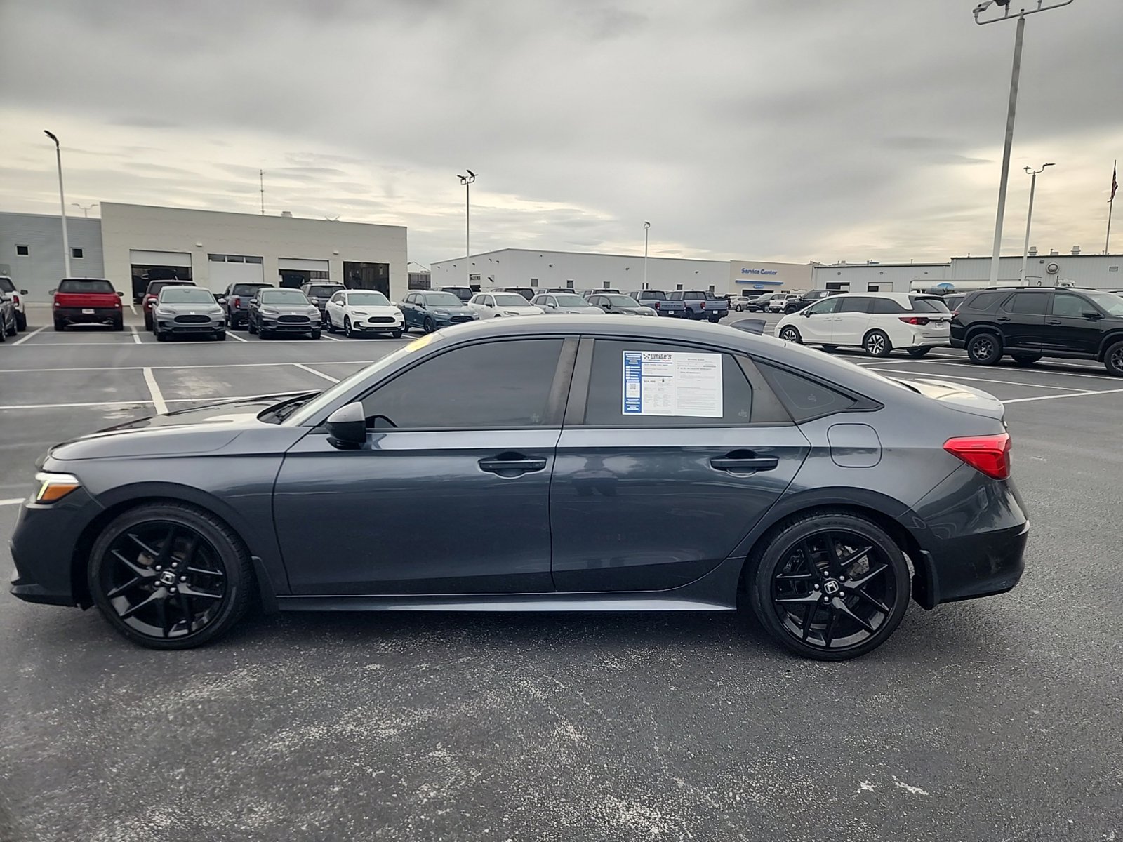Used 2024 Honda Civic Sport image 4