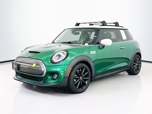 Used 2021 MINI Cooper SE w/ 6.5" Touchscreen Package FWD image 3