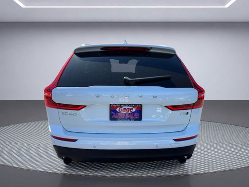 Used 2018 Volvo XC60 T5 Momentum w/ Convenience Package AWD/4WD image 5