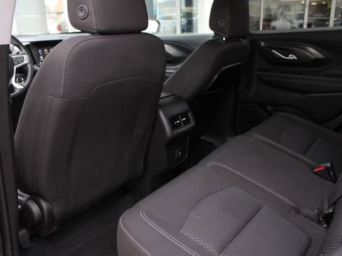 Used 2022 GMC Terrain SLE image 20