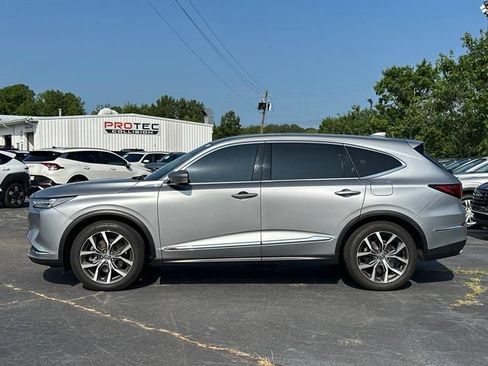 Used 2023 Acura MDX SH-AWD w/ Technology Package image 2