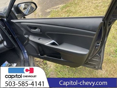 Used 2015 Toyota Camry XLE FWD image 37