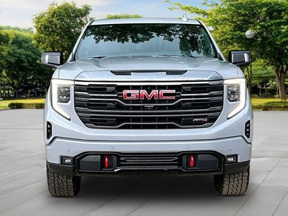 Used 2024 GMC Sierra 1500 AT4 w/ Technology Package