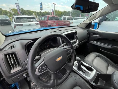 Used 2022 Chevrolet Colorado LT w/ Luxury Package AWD/4WD image 10