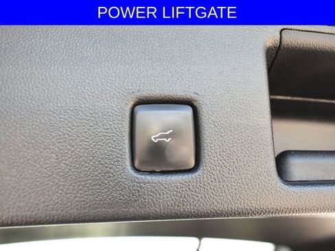 Used 2023 Ford Escape ST-Line AWD/4WD image 8