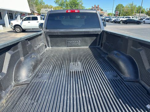 Used 2018 RAM 3500 Tradesman w/ Power & Remote Entry Group RWD image 9