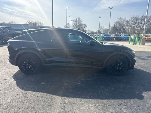 Used 2025 Ford Mustang Mach-E Select w/ Comfort Package Lite image 6