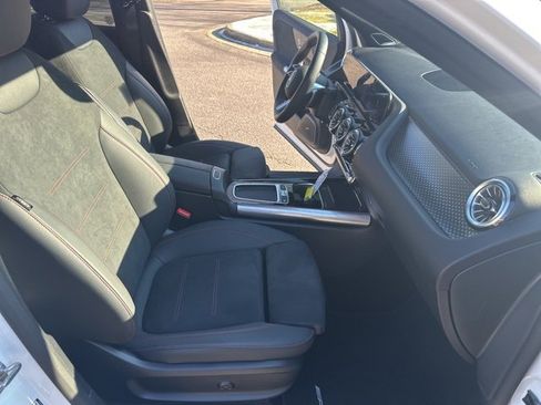 Used 2025 Mercedes-Benz GLA 250 GLA 250 image 18